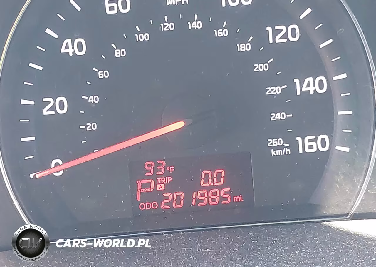 2015 Kia Sorento Lx VIN:5XYKT3A61FG655985 - 15