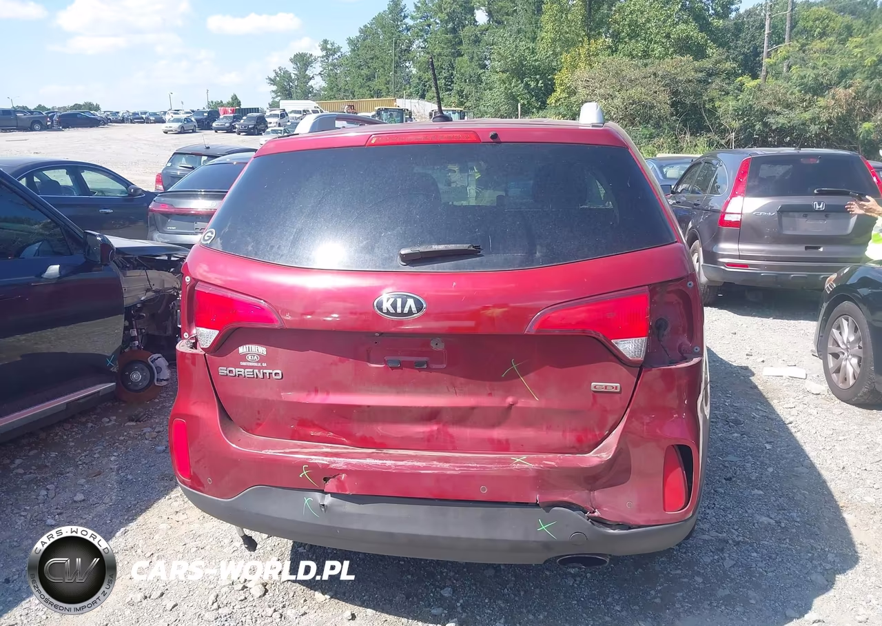 2015 Kia Sorento Lx VIN:5XYKT3A61FG655985 - 16