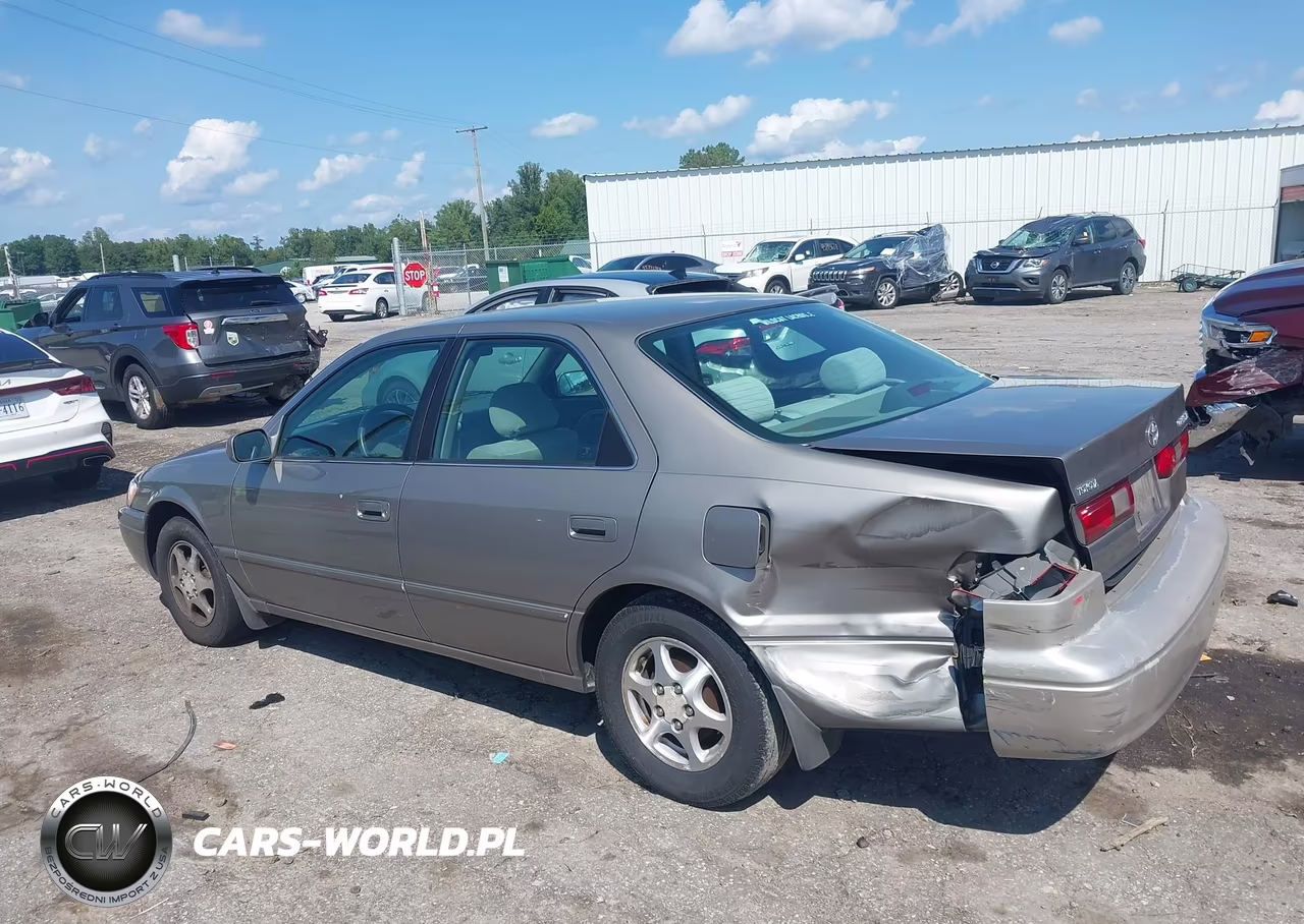 1999 Toyota Camry Le VIN:4T1BG22K9XU410387 - 14