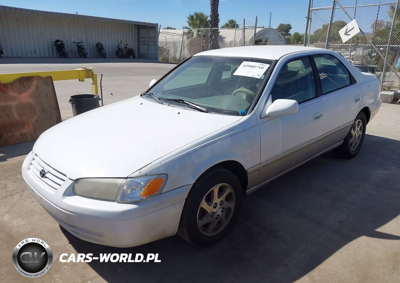 2001 Toyota Camry Le VIN:4T1BG22K71U816756 - 2