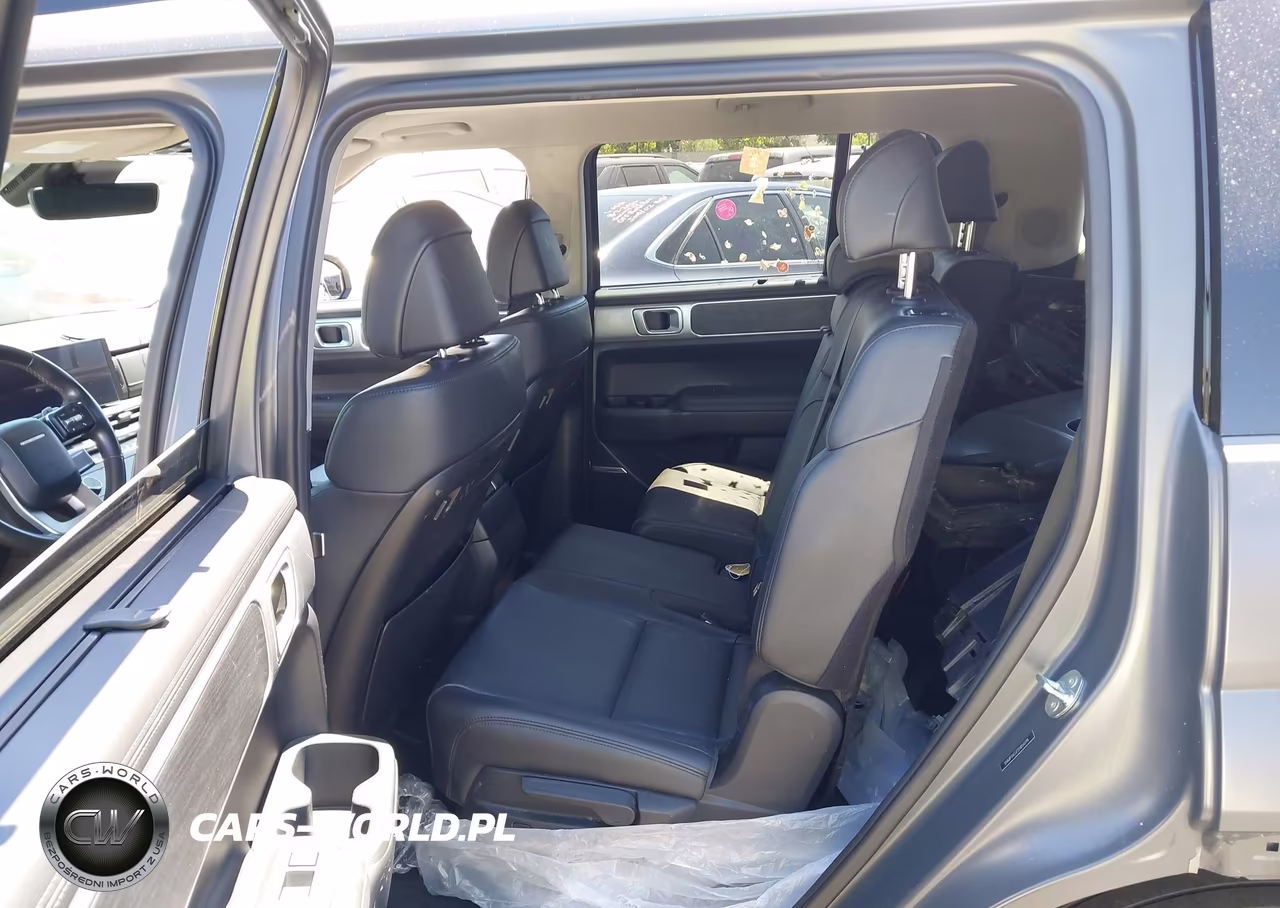 2025 Hyundai Santa Fe Hybrid Limited VIN:5NMP34G17SH054698 - 8