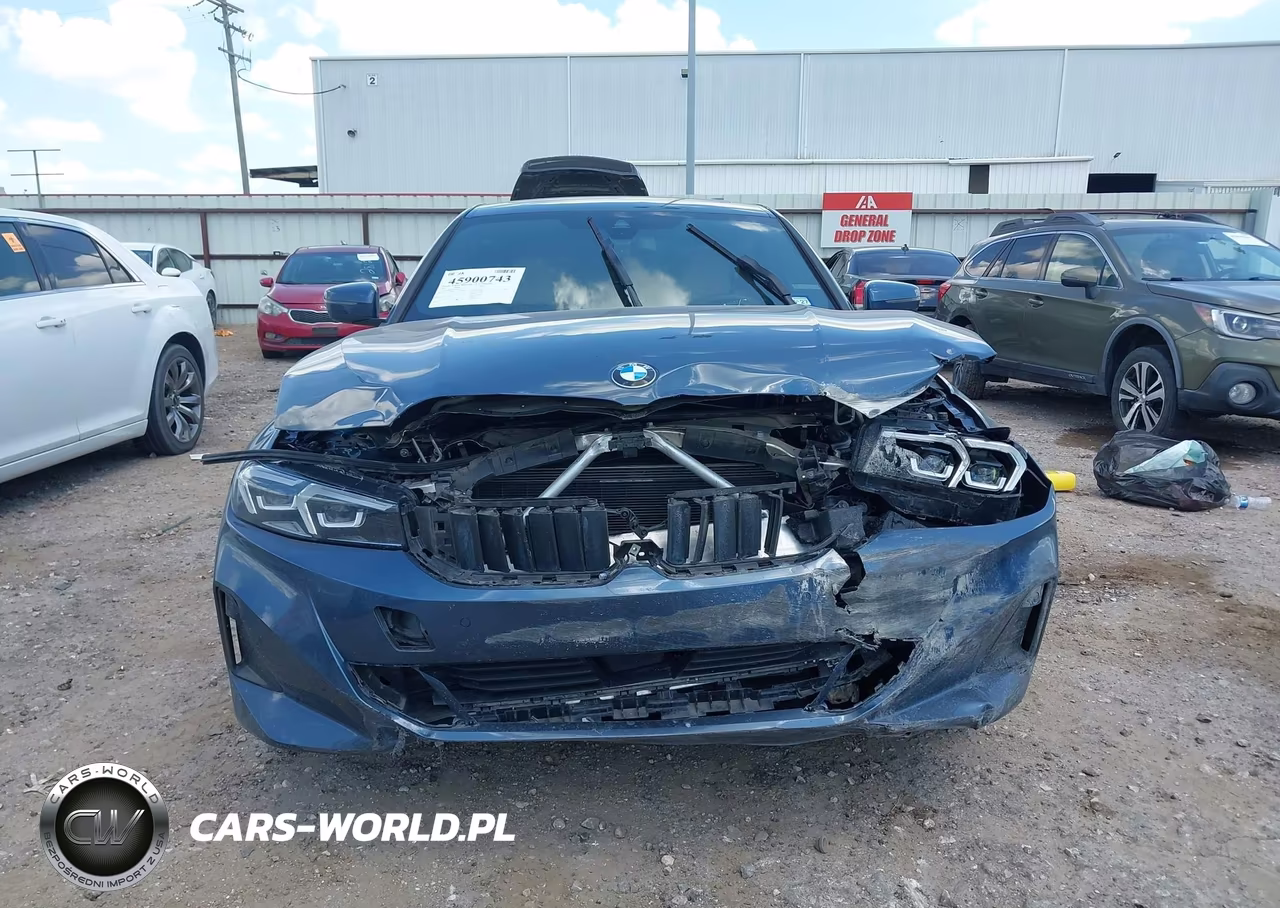 2025 BMW 330I VIN:3MW69CW07S8F21571 - 13