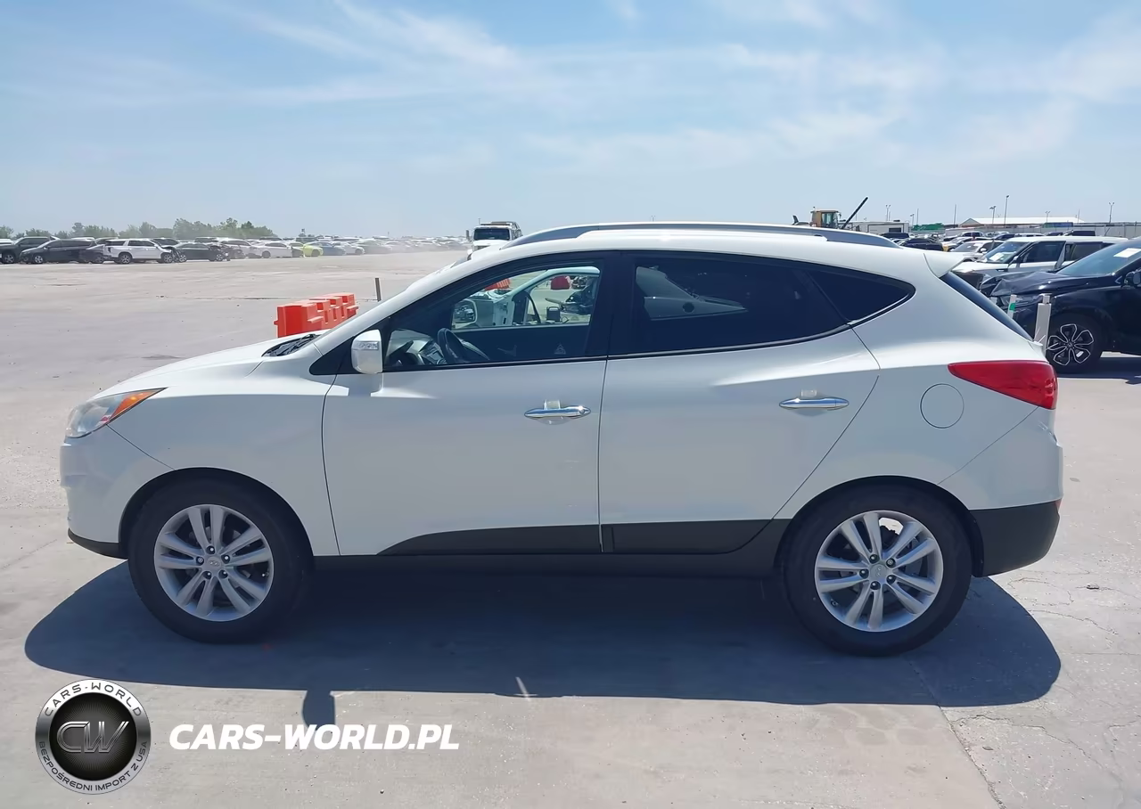 2010 Hyundai Tucson Limited VIN:KM8JU3AC8AU083959 - 14