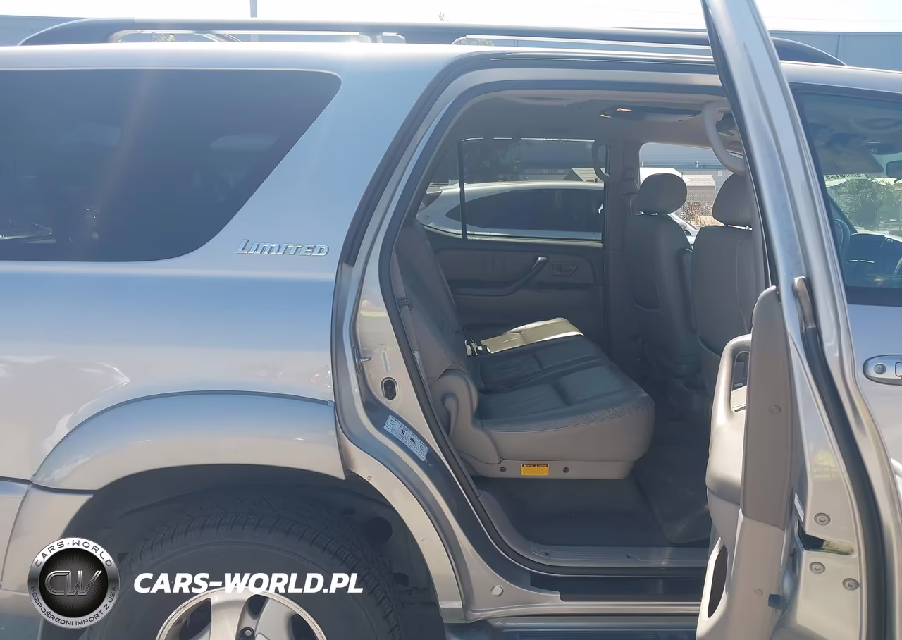 2001 Toyota Sequoia Limited V8 VIN:5TDBT48A61S036844 - 8