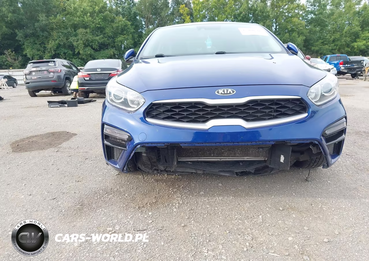 2020 Kia Forte Lxs VIN:3KPF24ADXLE260818 - 6