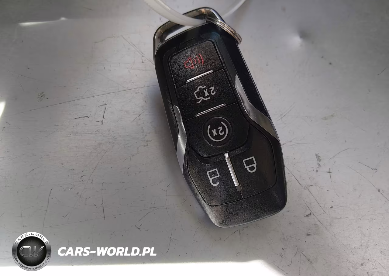 2013 Ford Fusion Titanium VIN:3FA6P0K95DR362645 - 11