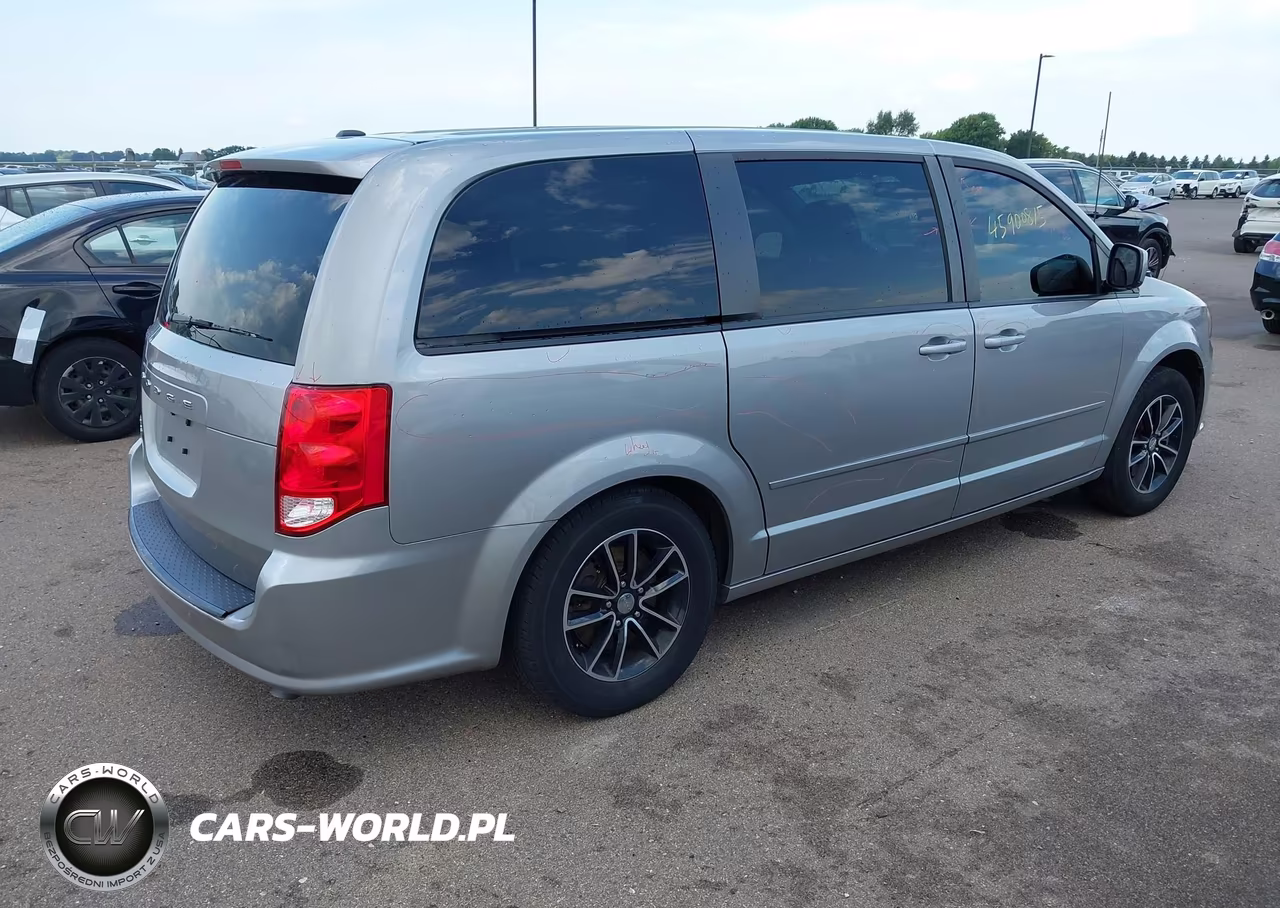 2017 Dodge Grand Caravan Sxt VIN:2C4RDGCG2HR662774 - 4
