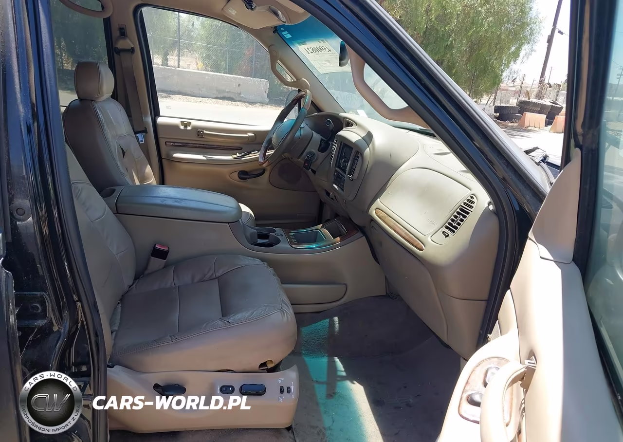 2002 Lincoln Navigator VIN:5LMEU27R22LJ01240 - 5