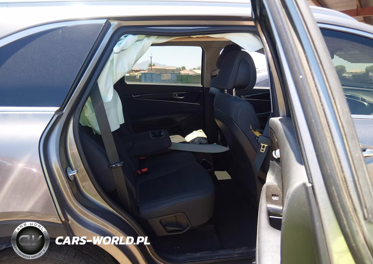 2016 Kia Sorento 2.4L Lx VIN:5XYPG4A32GG003173 - 8