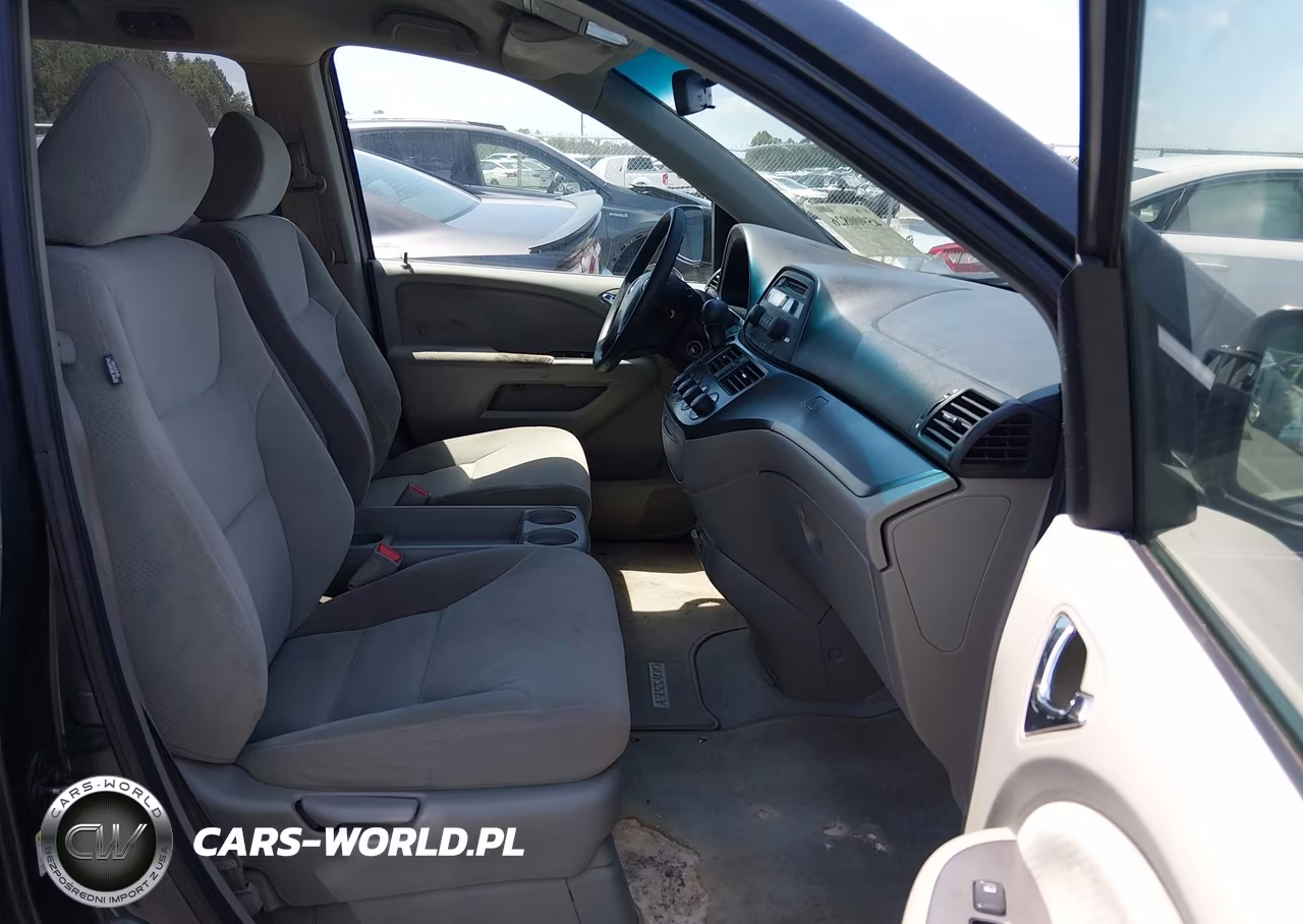 2005 Honda Odyssey Lx VIN:5FNRL382X5B096122 - 5