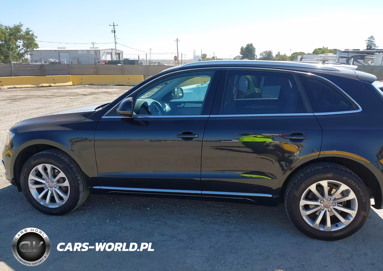 2014 Audi Q5 2.0T Premium VIN:WA1LFAFPXEA129302 - 14