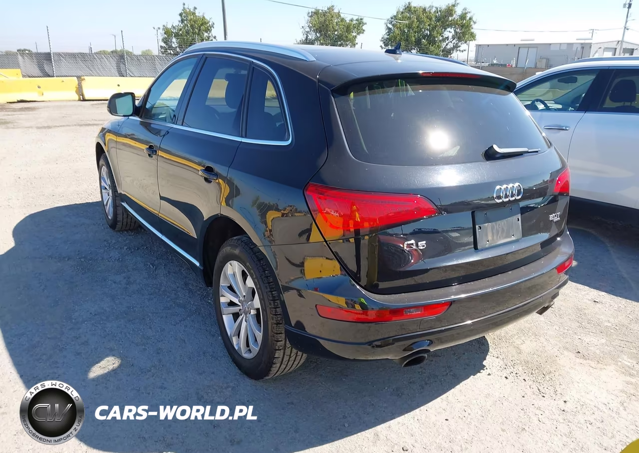 2014 Audi Q5 2.0T Premium VIN:WA1LFAFPXEA129302 - 3