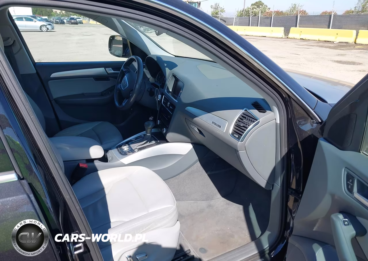 2014 Audi Q5 2.0T Premium VIN:WA1LFAFPXEA129302 - 5