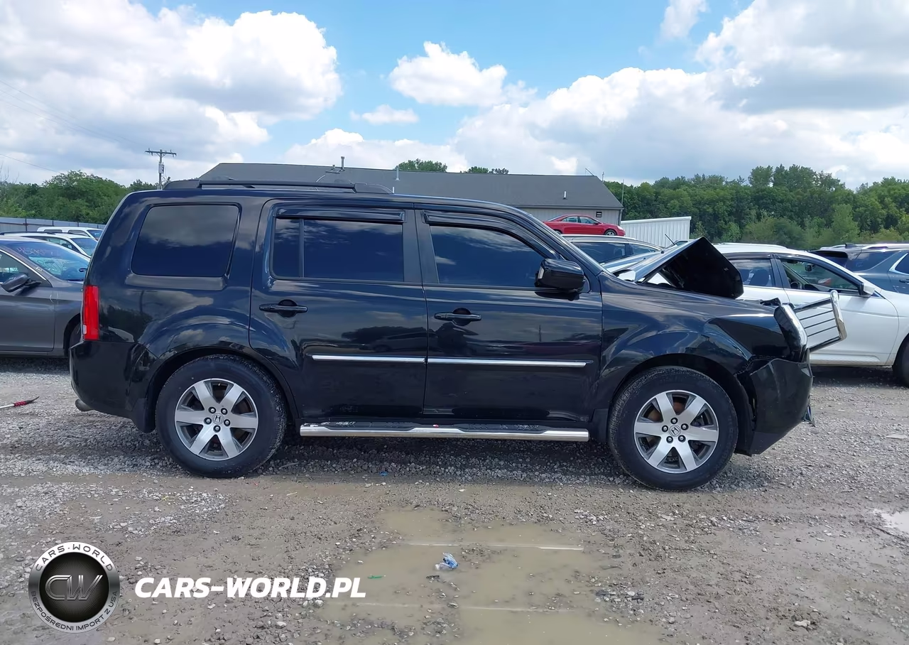 2013 Honda Pilot Touring VIN:5FNYF4H98DB084622 - 13
