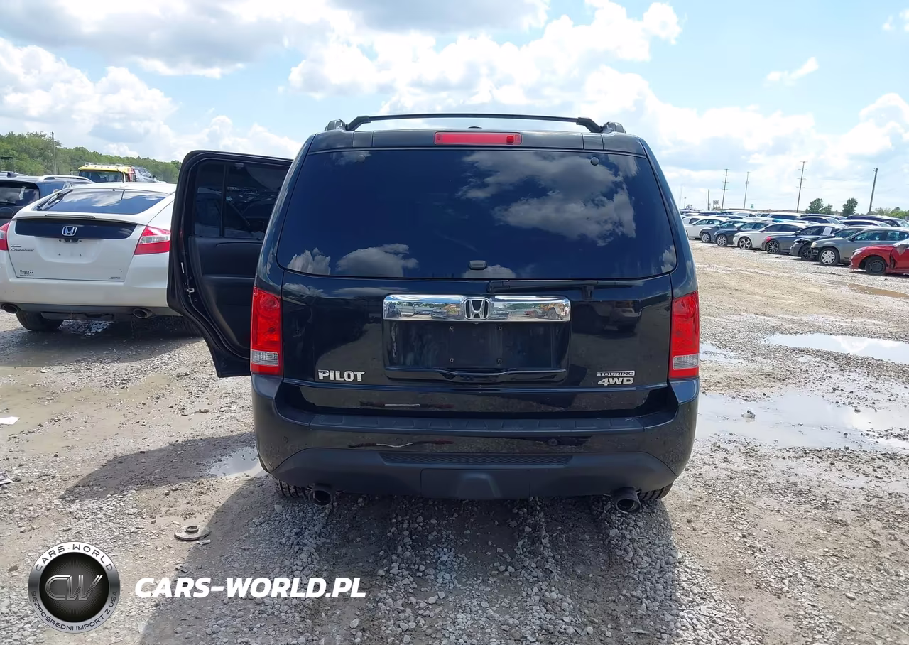 2013 Honda Pilot Touring VIN:5FNYF4H98DB084622 - 16