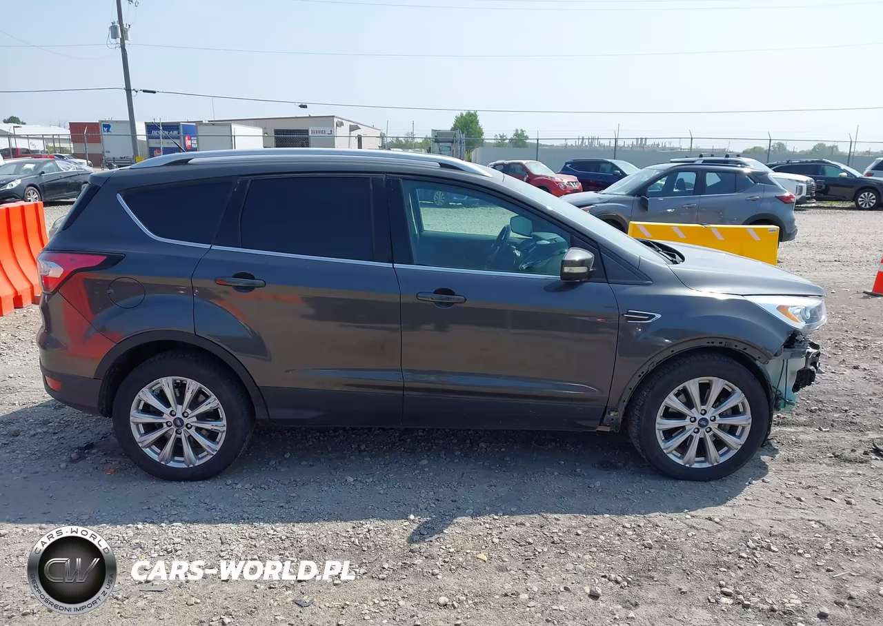 2017 Ford Escape Titanium VIN:1FMCU9JD0HUD21396 - 14