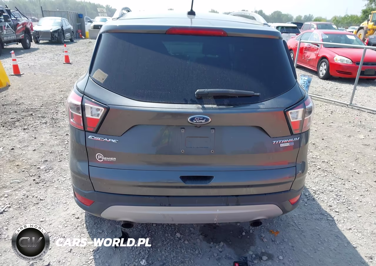 2017 Ford Escape Titanium VIN:1FMCU9JD0HUD21396 - 17