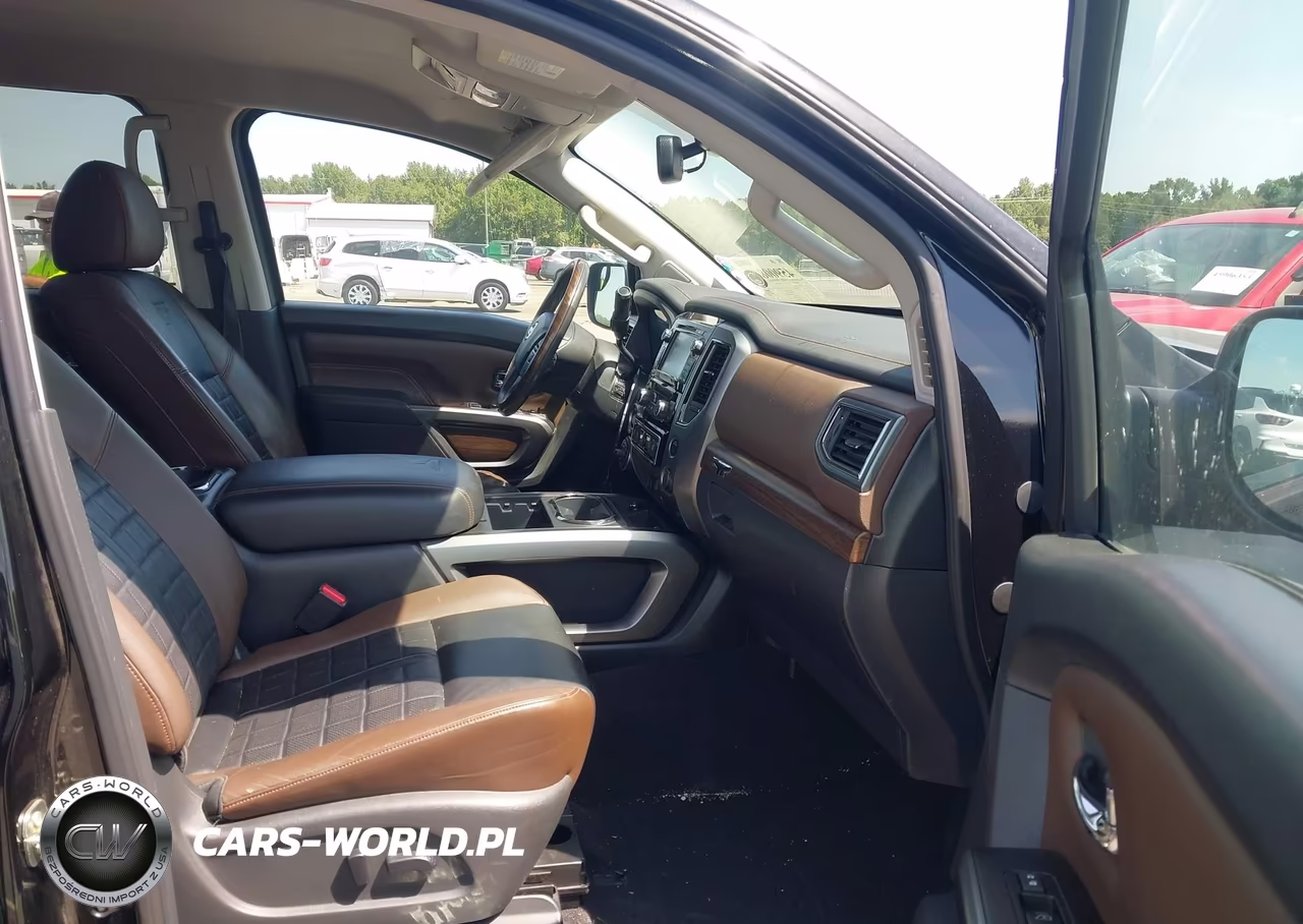 2017 Nissan Titan Platinum Reserve VIN:1N6AA1E53HN531488 - 5