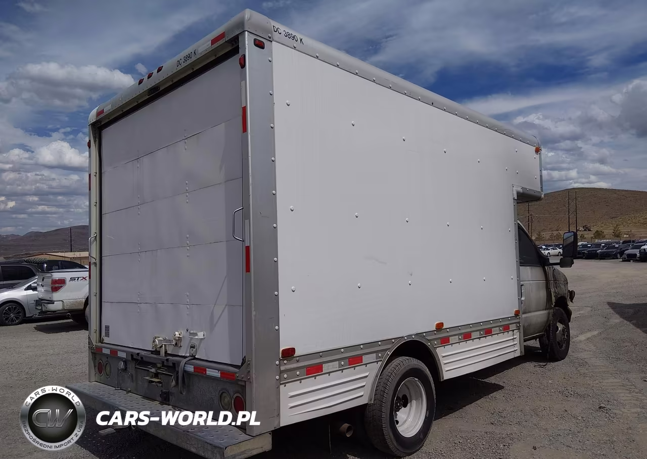 2007 Ford E-450 Cutaway VIN:1FDXE45S67DB14620 - 4