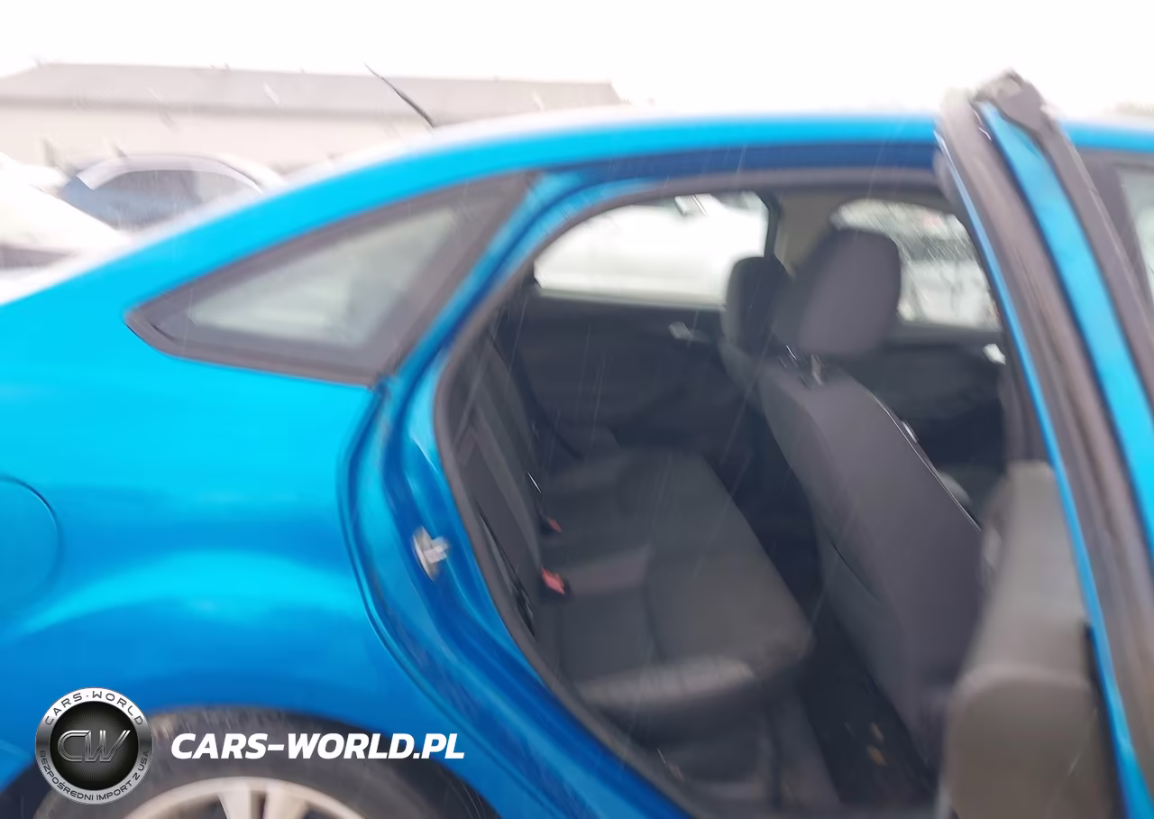 2014 Ford Focus Se VIN:1FADP3F23EL116070 - 8
