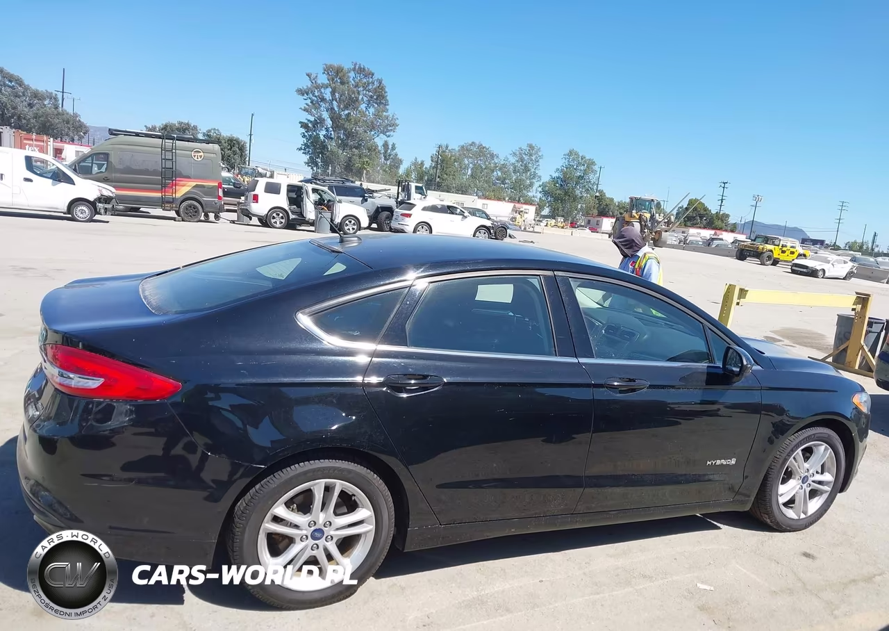 2018 Ford Fusion Hybrid Se VIN:3FA6P0LU7JR253618 - 13