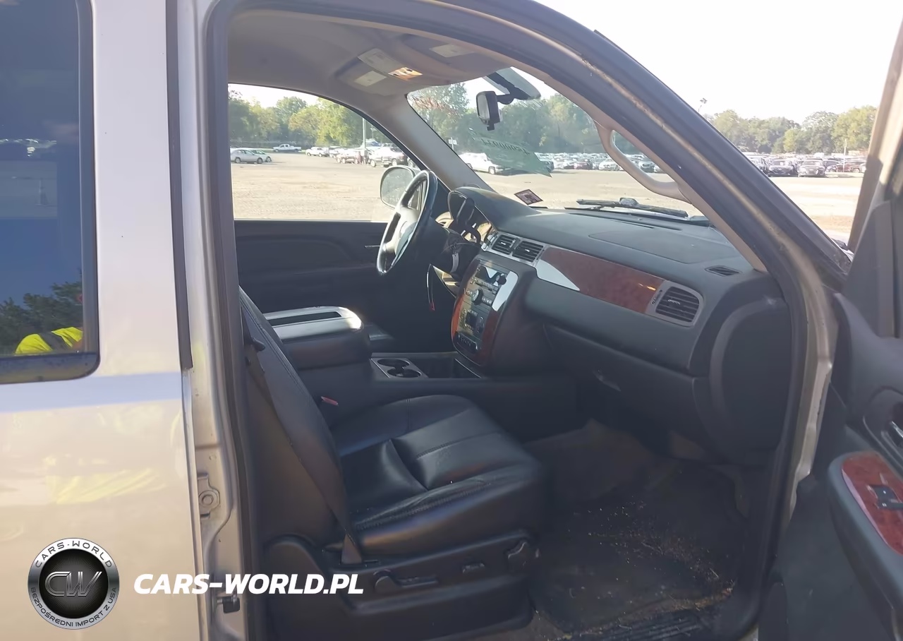 2009 Chevrolet Tahoe Lt2 VIN:1GNFK23039R262588 - 5