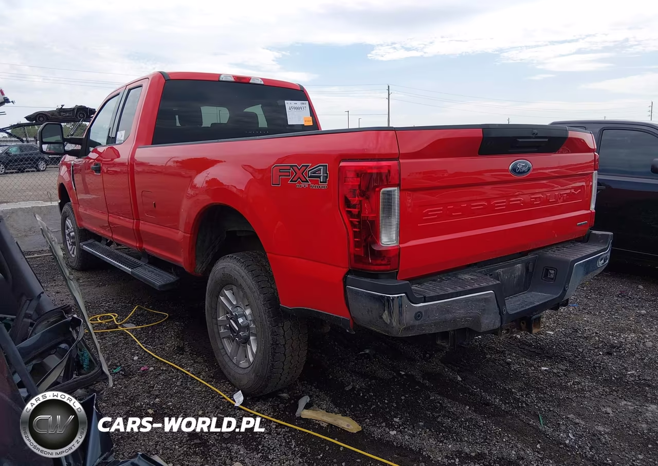 2017 Ford F-250 Xlt VIN:1FT7X2B61HEF09374 - 3