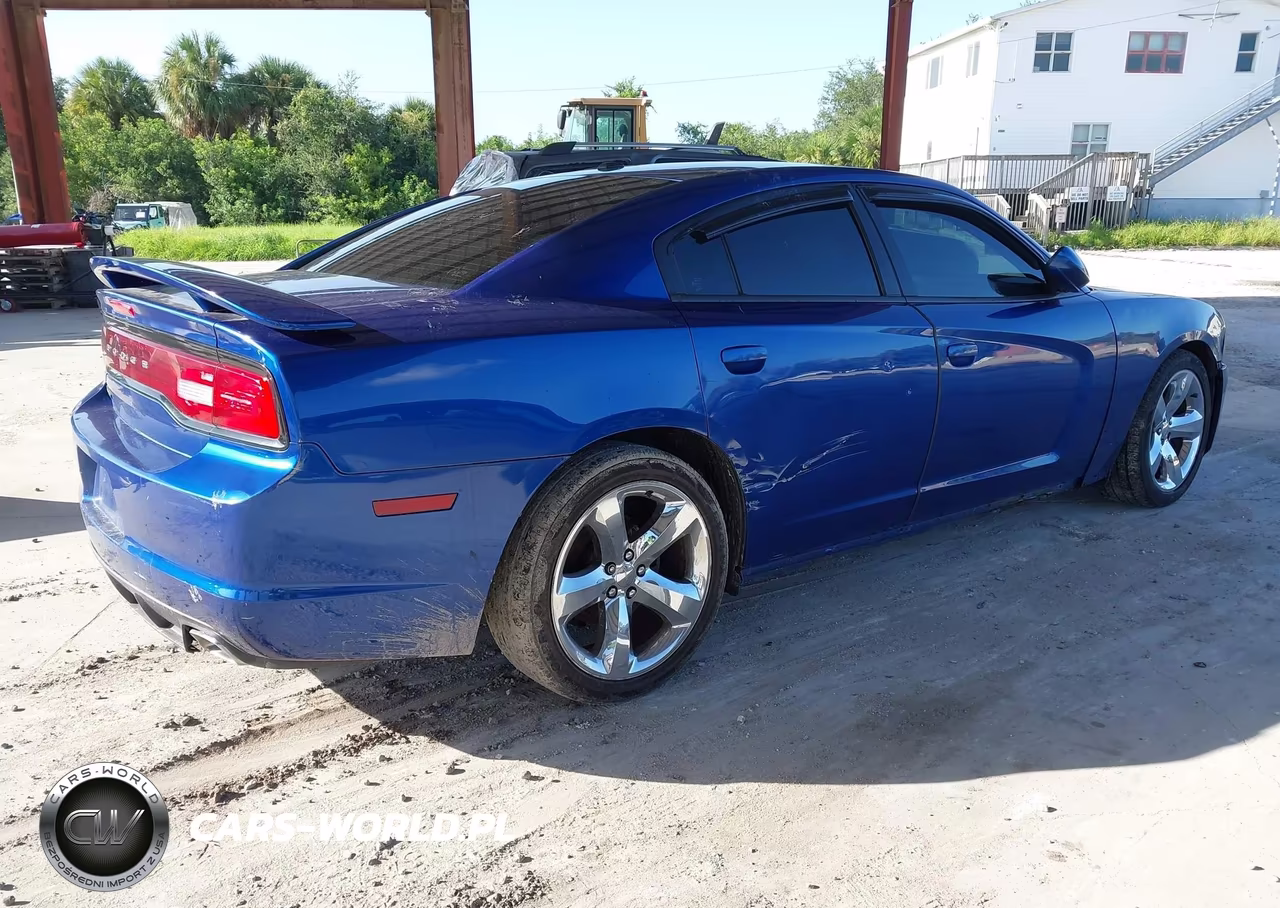 2012 Dodge Charger Sxt VIN:2C3CDXHG5CH303792 - 4