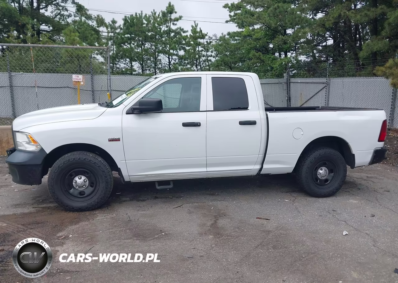 2017 Ram 1500 Tradesman Quad Cab 4X4 6'4 Box VIN:1C6RR7FT5HS820332 - 14
