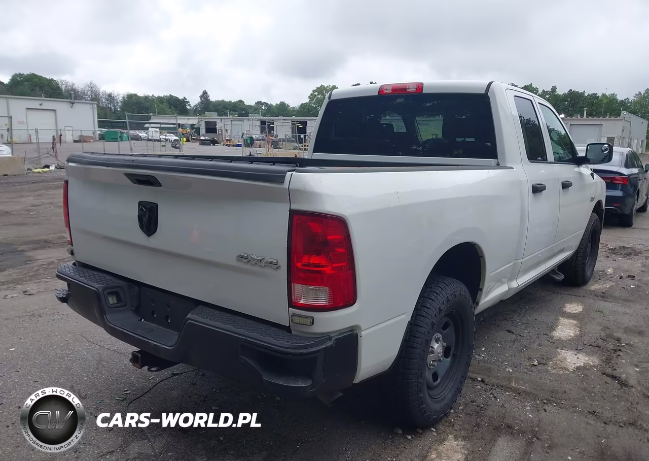 2017 Ram 1500 Tradesman Quad Cab 4X4 6'4 Box VIN:1C6RR7FT5HS820332 - 4