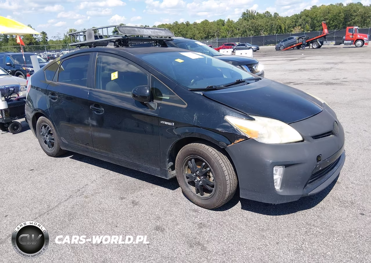 2014 Toyota Prius Two – zdjęcie 1 z 16