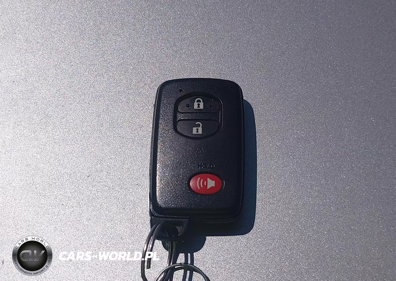 2014 Toyota Prius Two VIN:JTDKN3DU4E1756084 - 11