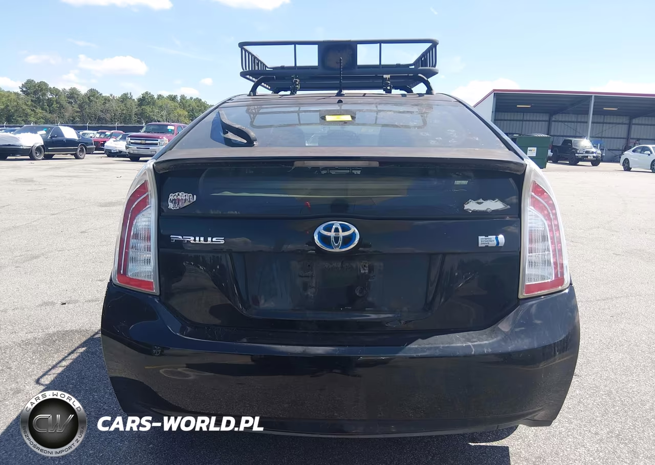 2014 Toyota Prius Two VIN:JTDKN3DU4E1756084 - 16