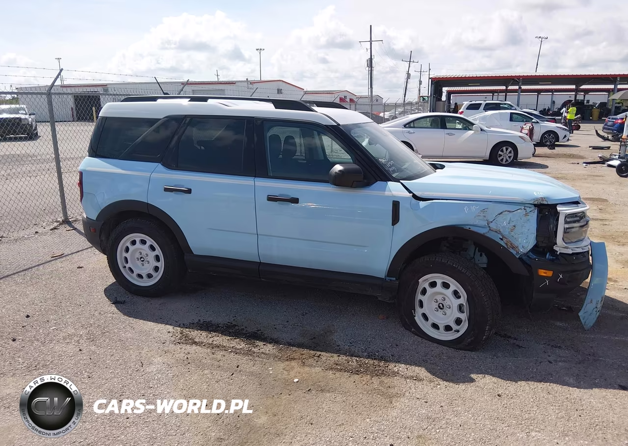 2024 Ford Bronco Sport Heritage VIN:3FMCR9G60RRF72437 - 13