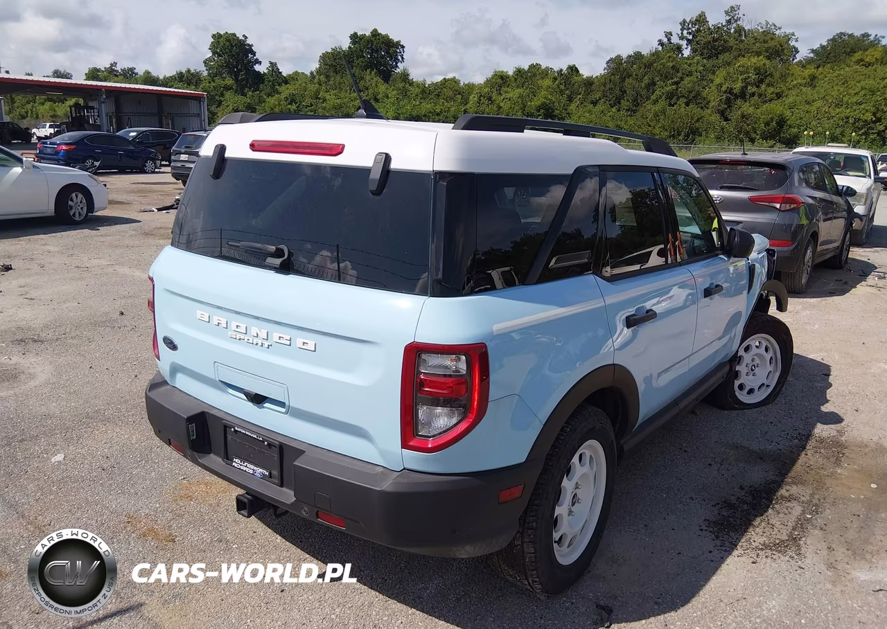 2024 Ford Bronco Sport Heritage VIN:3FMCR9G60RRF72437 - 4