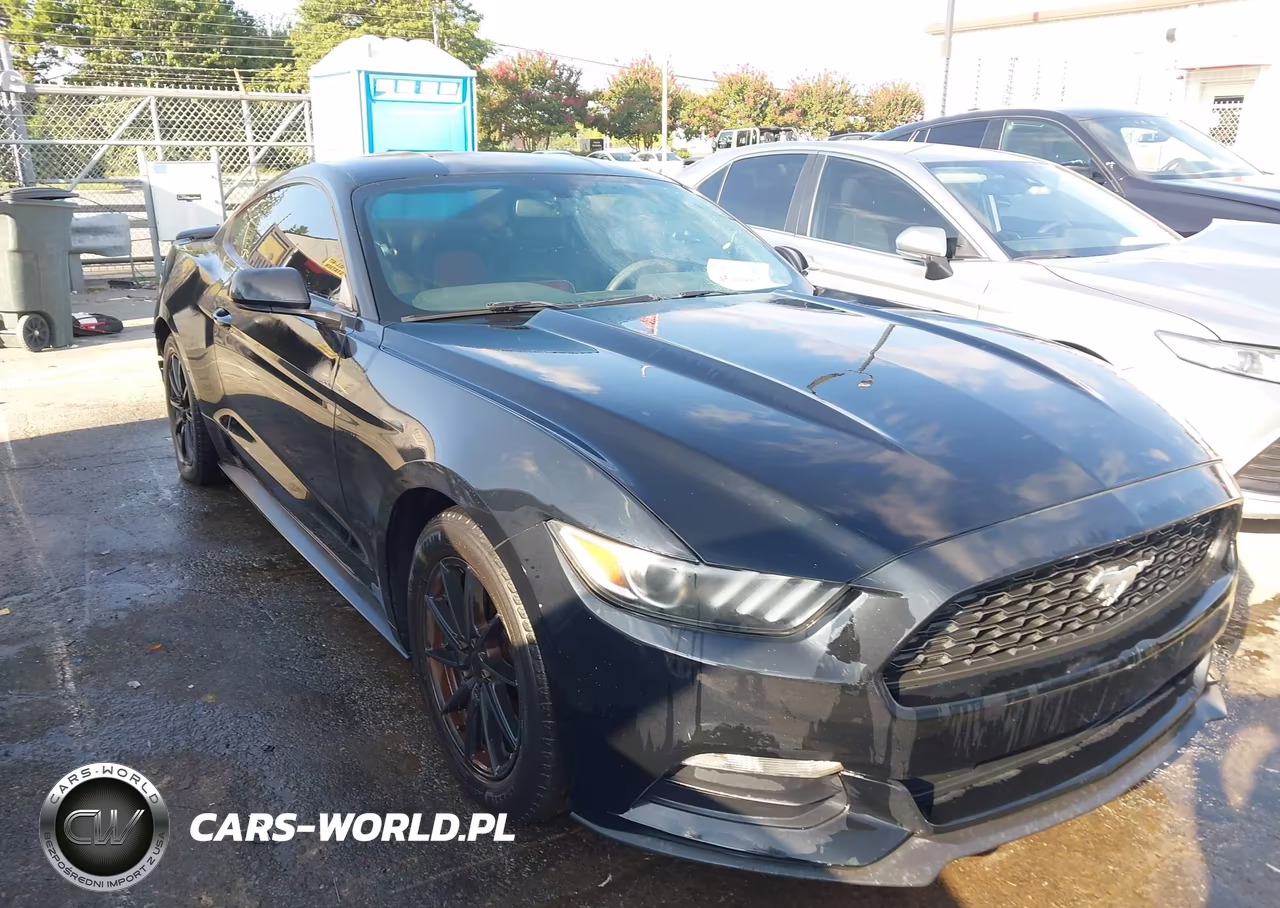 2016 Ford Mustang V6