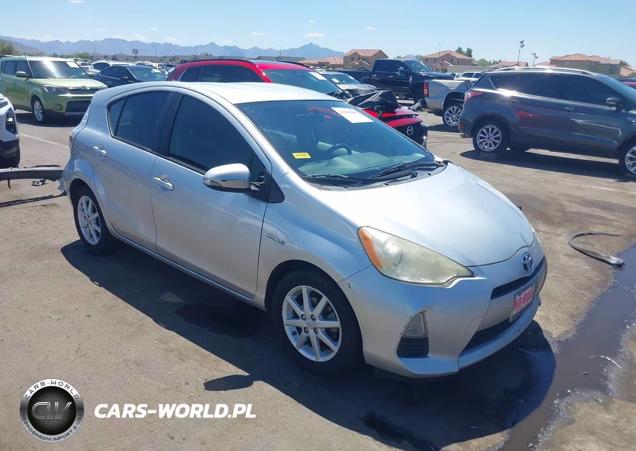 2013 Toyota Prius C Three