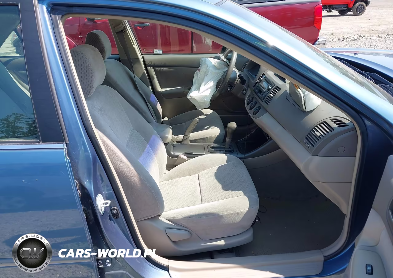 2003 Toyota Camry Le VIN:4T1BE32K33U185552 - 17