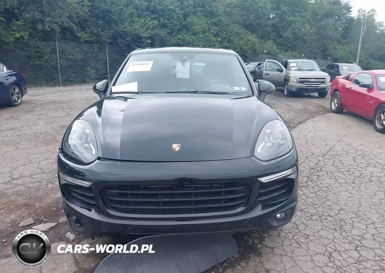 2017 Porsche Cayenne S VIN:WP1AB2A29HLA52195 - 12