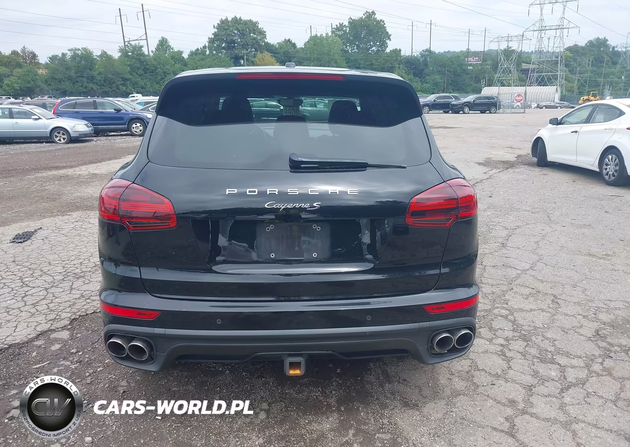 2017 Porsche Cayenne S VIN:WP1AB2A29HLA52195 - 16