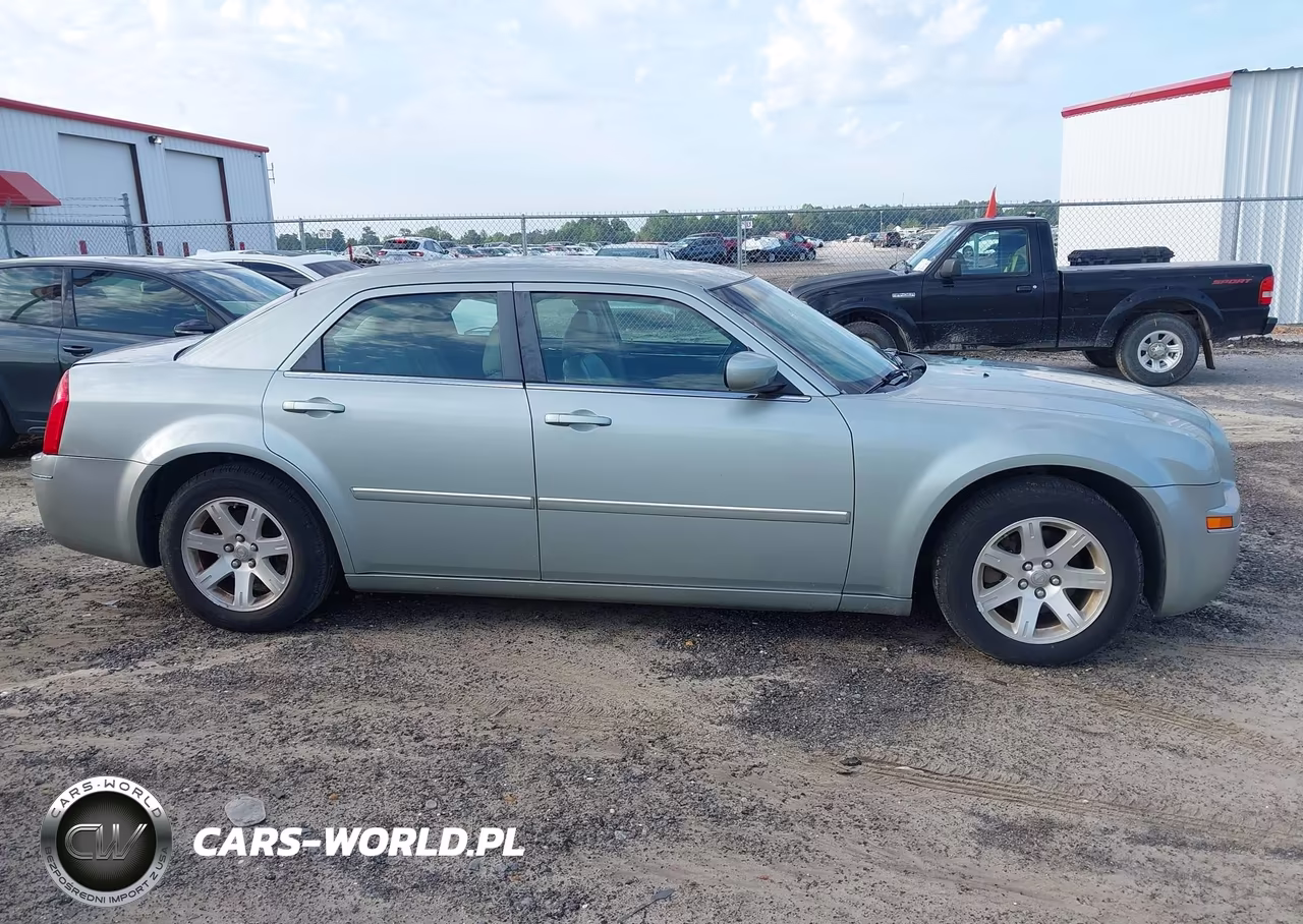 2006 Chrysler 300 Touring VIN:2C3KA53G46H493427 - 13