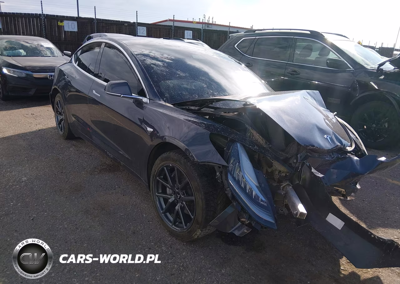 2018 Tesla Model 3 Long Range-Performance – zdjęcie 1 z 15