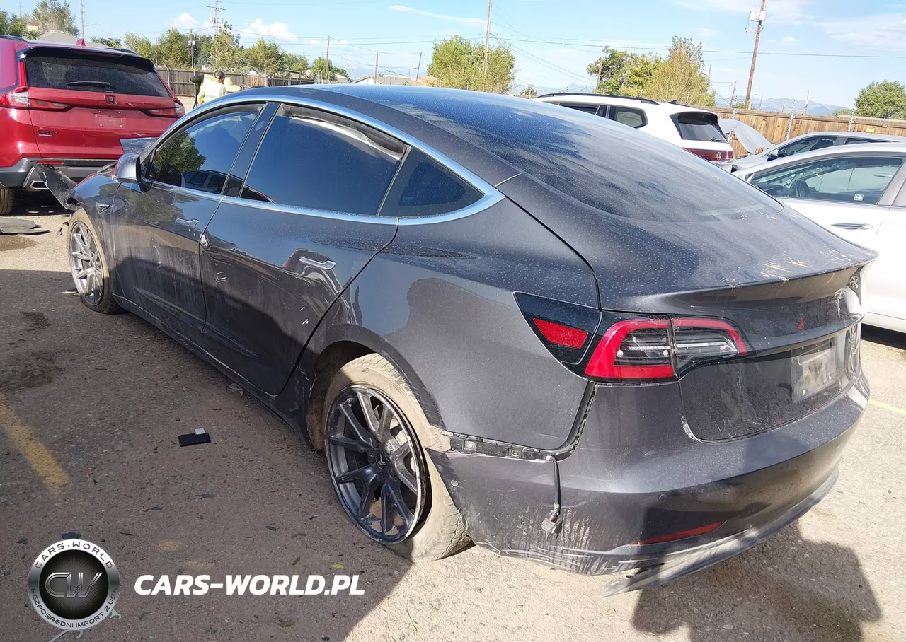 2018 Tesla Model 3 Long Range-Performance VIN:5YJ3E1EB0JF074987 - 3