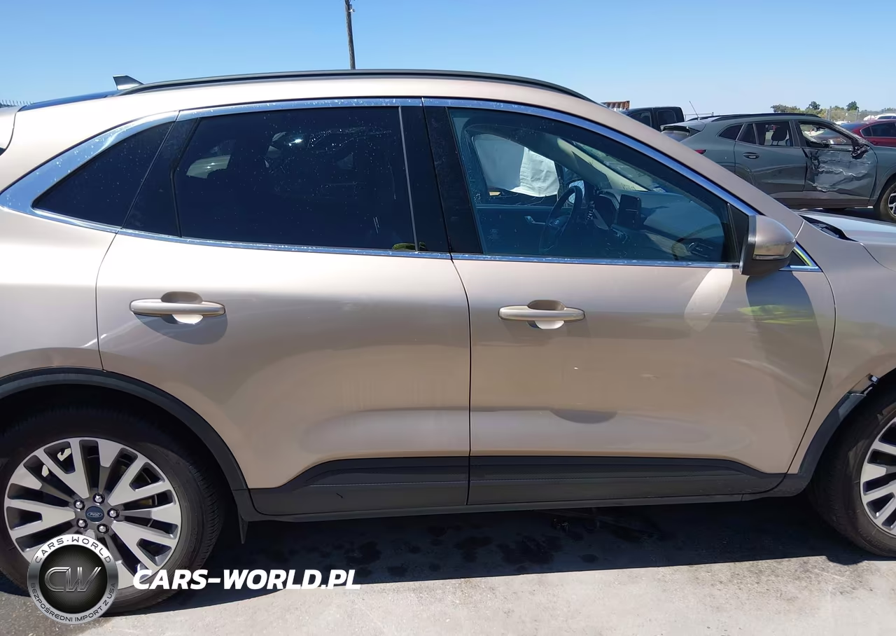 2020 Ford Escape Titanium Hybrid VIN:1FMCU0DZ2LUC09100 - 14