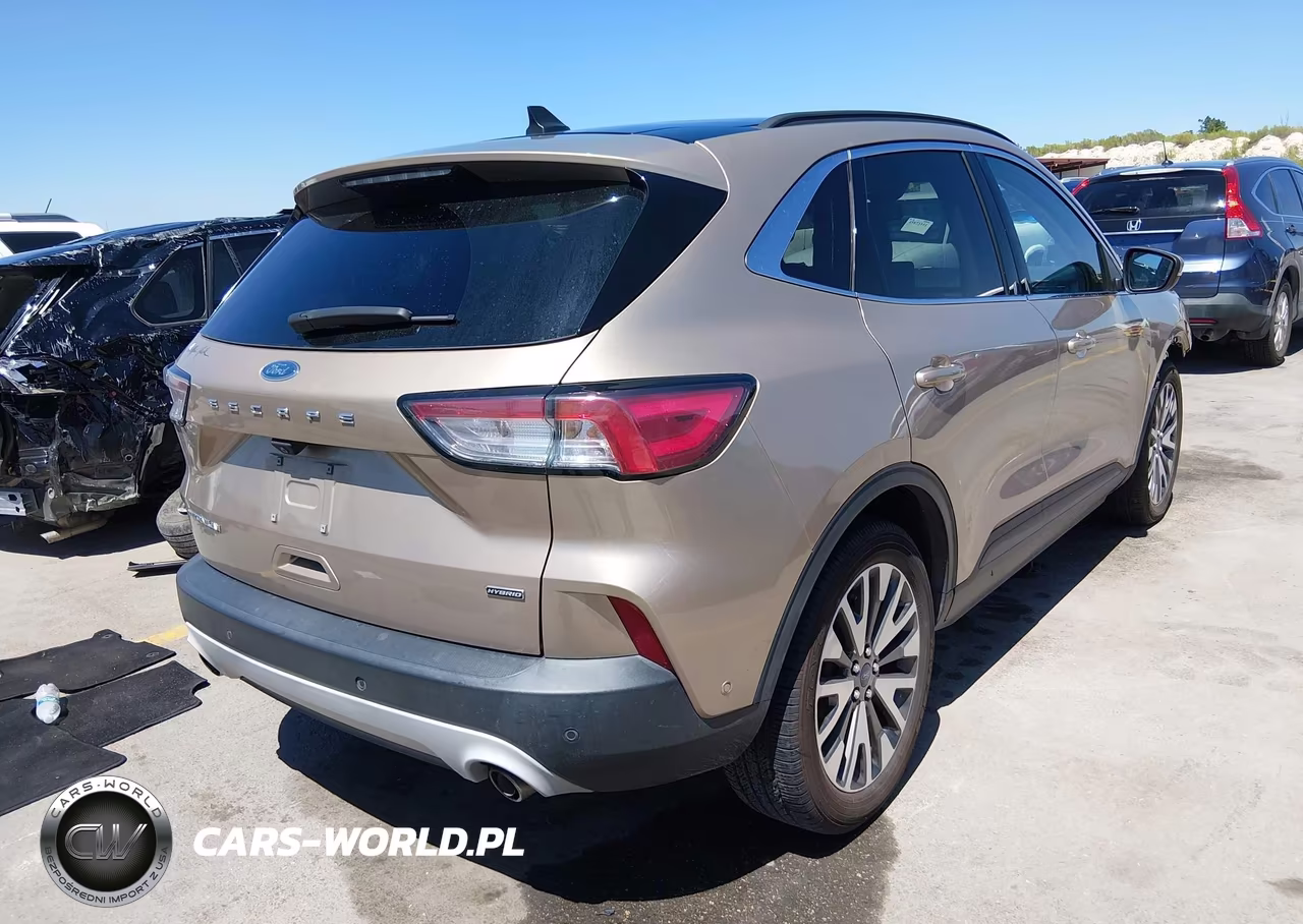 2020 Ford Escape Titanium Hybrid VIN:1FMCU0DZ2LUC09100 - 4