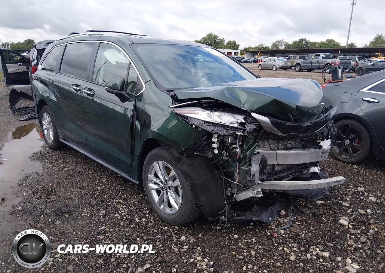 2024 Toyota Sienna Limited – zdjęcie 1 z 17