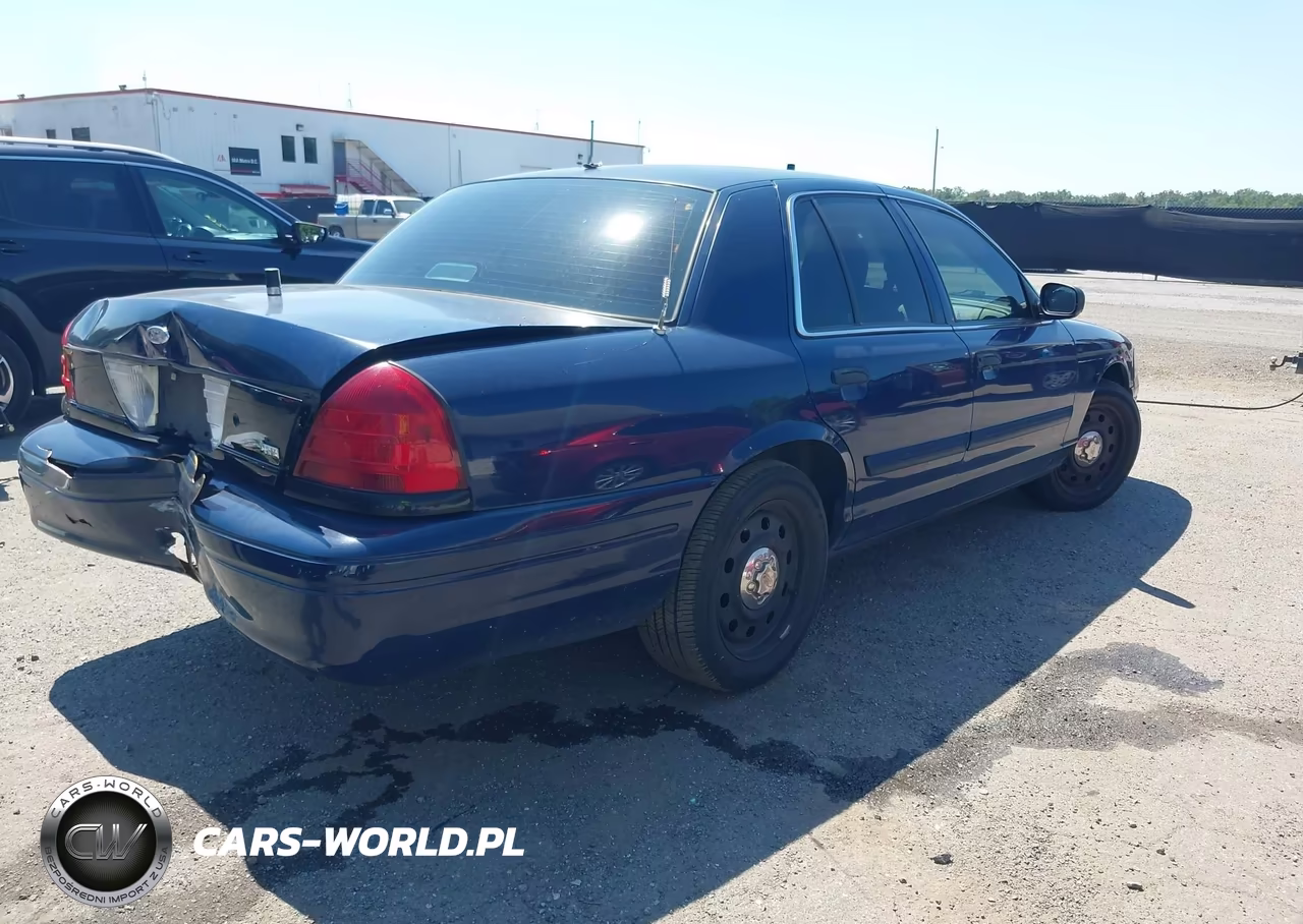 2010 Ford Crown Victoria Police-Police Interceptor VIN:2FABP7BV8AX121972 - 4