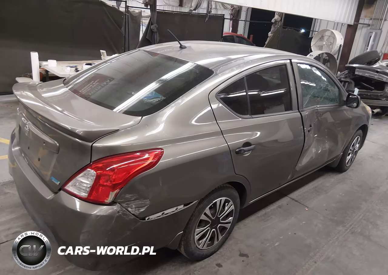2015 Nissan Versa 1.6 S+ VIN:3N1CN7AP1FL954645 - 4