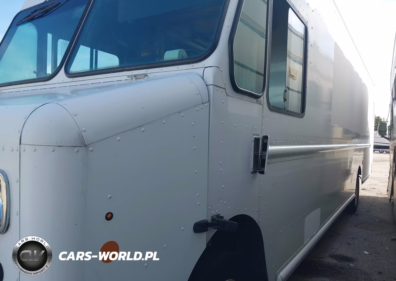 2014 Freightliner Chassis M Line Walk-In Van VIN:4UZAC3DVXECFW4472 - 16