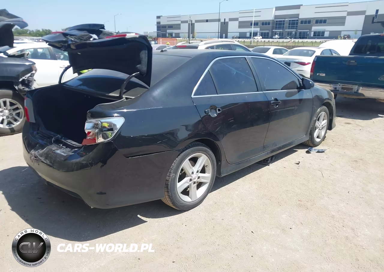 2012 Toyota Camry Se VIN:4T1BF1FK2CU113124 - 4